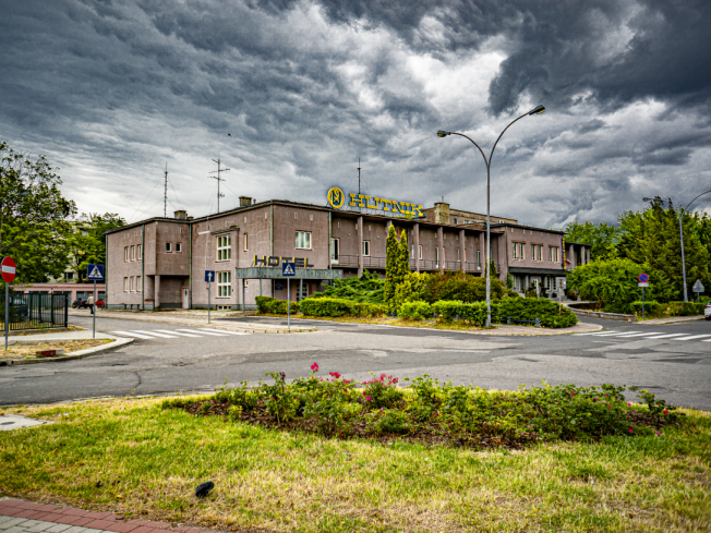 hotel-hutnik-fot-rafal-bienkowski-small.png